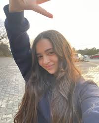 Beren Nur Karadis